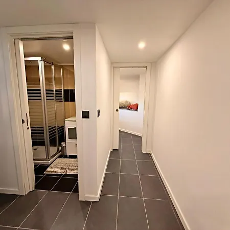 Riverfront House With Private Deck & Nature Views Treixedo