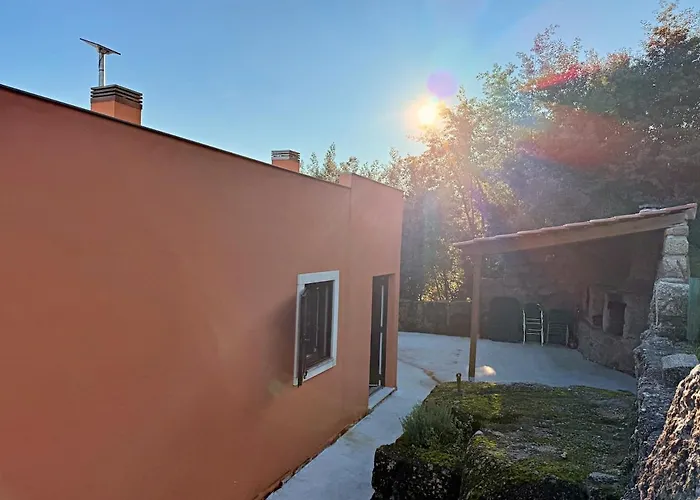 Holiday home Riverfront House With Private Deck & Nature Views